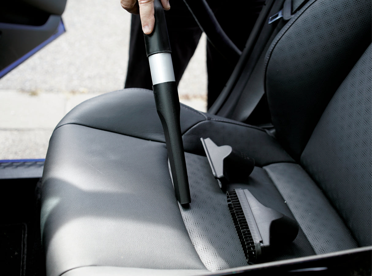 Set de duze Original Einhell pentru aspiratoare umed / uscat (incl. duza universala, duza pentru spatii inguste si perie pentru covoare)