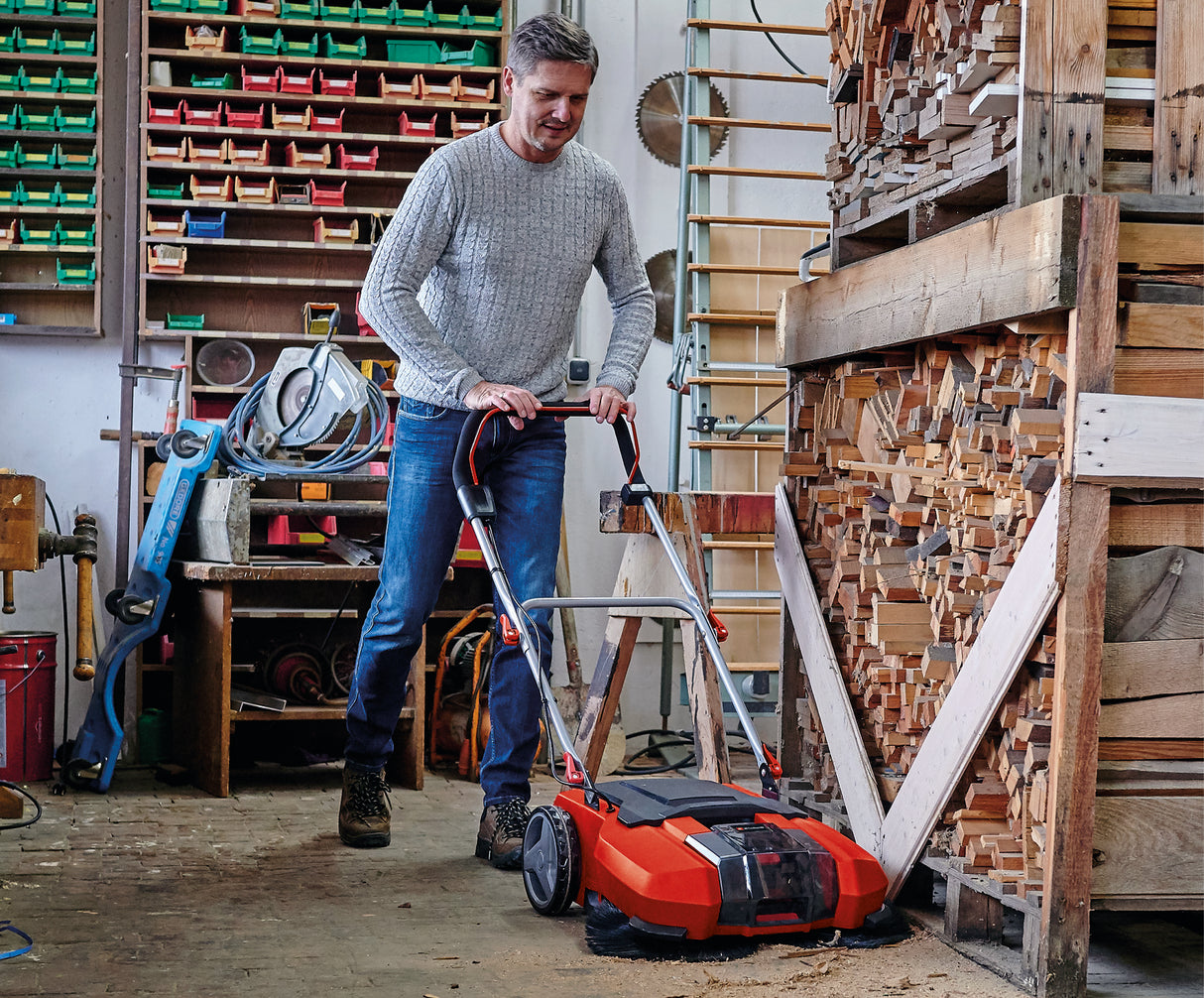 Einhell TE-SW 18/610 Li-Solo Power X-Change akkus seprőgép (lítium-ion akkumulátor, 20 literes szennyeződéstartály, parkolópozíció, állítható vezetősín, levehető élek, be/ki kapcsoló)