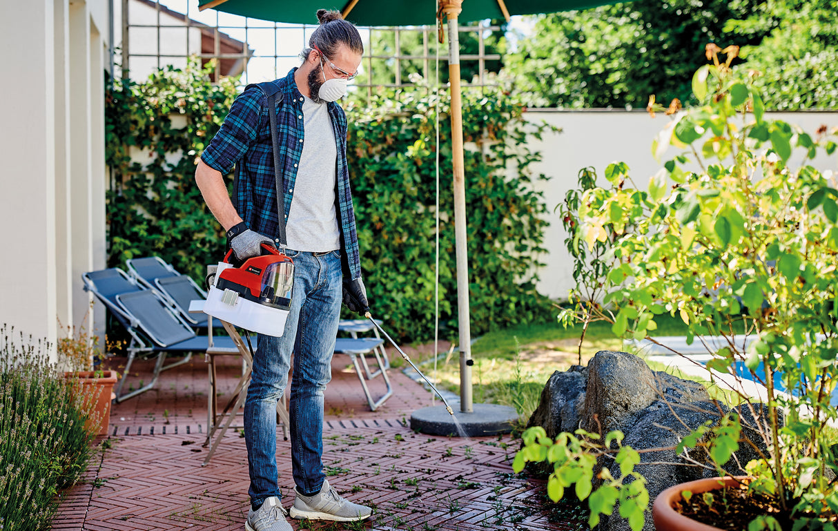 Pulverizator electric cu presiune Einhell GE-WS 18/35 Li-Solo PXC, li-ion, pompa automata pentru produse/ingrasaminte pentru protectia plantelor, rezervor transparent, furnizat fara acumulator sau incarcator