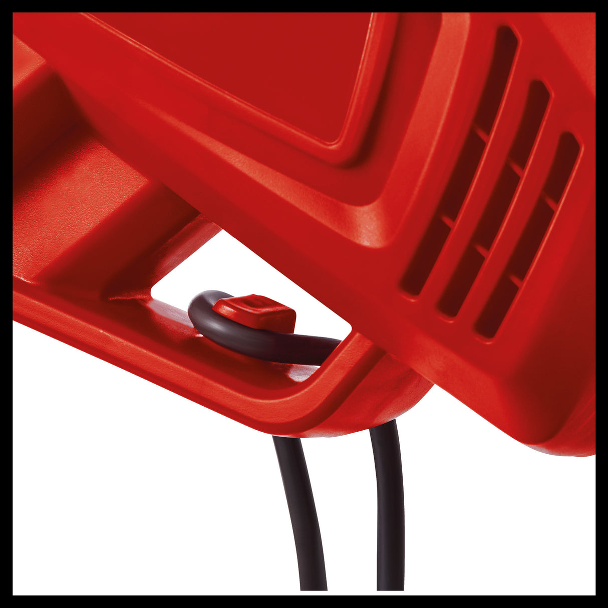 Aspirator electric pentru frunze Einhell GC-EL 3024 E (functie de aspirare/suflare, tub de aspirare Ø 75 mm, putere de aspirare 650 m³/h, functie de tocator, rata de tocare 10:1, viteza de suflare 240 km/h, sac colector 40 l