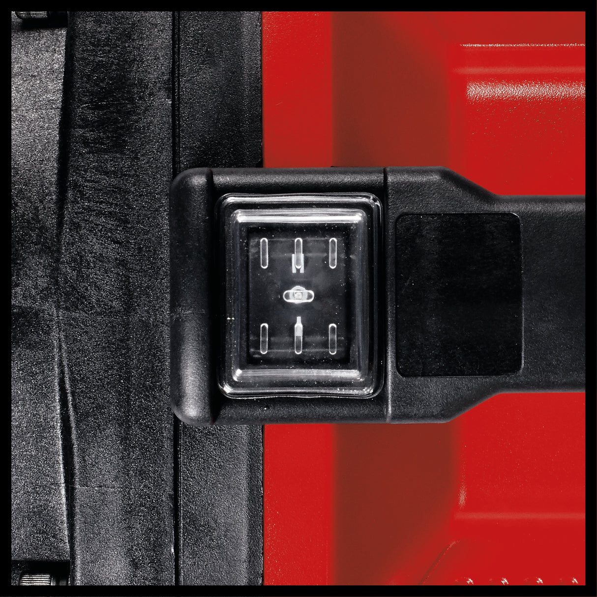 Einhell AQUINNA 36/30 Power X-Change akkus kerti szivattyú, 2x 18 V, 2 sebességes ECO kapcsoló, vízbetöltő és vízleeresztő csavar, hővédelem, hordozófogantyú