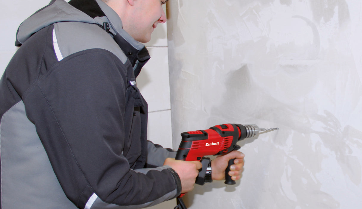 Masina de gaurit si insurubat cu percutie Einhell TC-ID 1000 E, 1010 W, capacitate de gaurire Ø lemn 32 mm, beton 16 mm, metal 13 mm, opritor de adancime metalic, mandrina cu cheie robusta