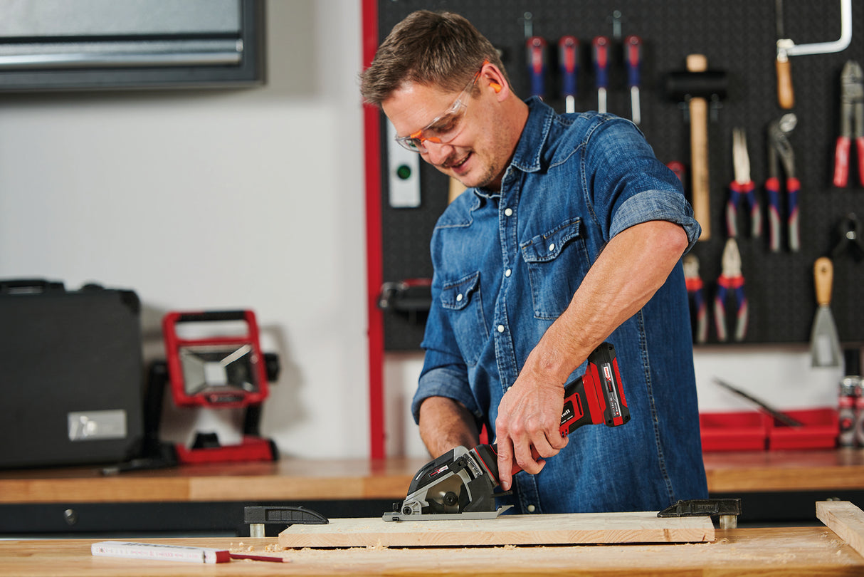 Fierastrau circular portabil mini pe acumulator Einhell TE-CS 18/89 Li-Solo Power X-Change (litiu-ion, reglare a adancimii de taiere fara unelte, masa de Fierastrau de inalta calitate, fara acumulator sau incarcator