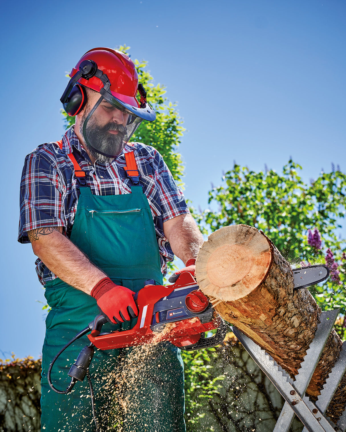 Drujba electrica Einhell GC-EC 1935 (1900 W, lungime de taiere 32,5 cm, viteza lant 15,5 m/secunda, lubrifiere automata a lantului, protectie la recul cu frana de lant