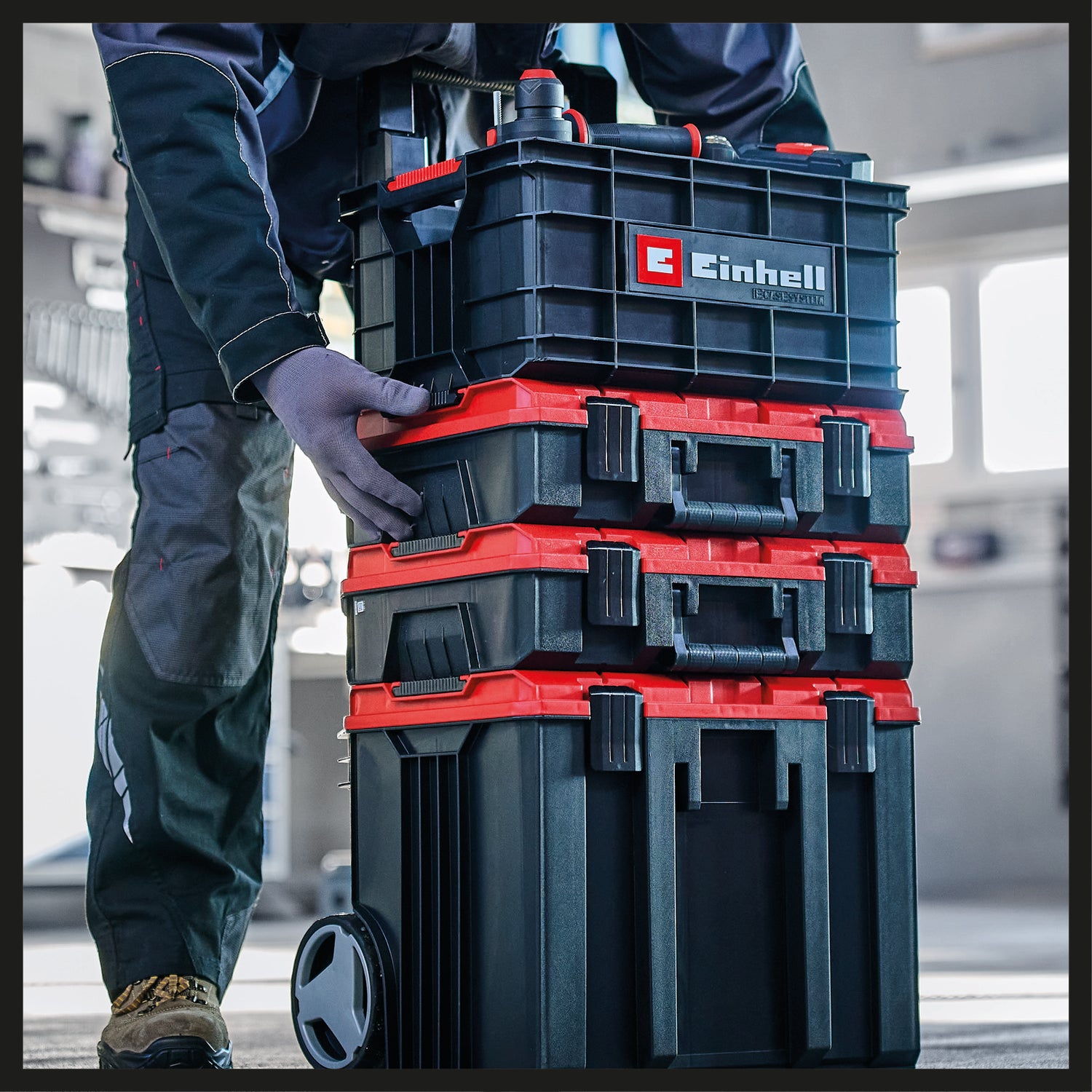 Eredeti Einhell E-Case szerszámosláda, maximum 90 kg, egymásra rakható, zárral, kombinálható az Einhell E-Case rendszerrel, szerszámok és tartozékok tárolására és szállítására