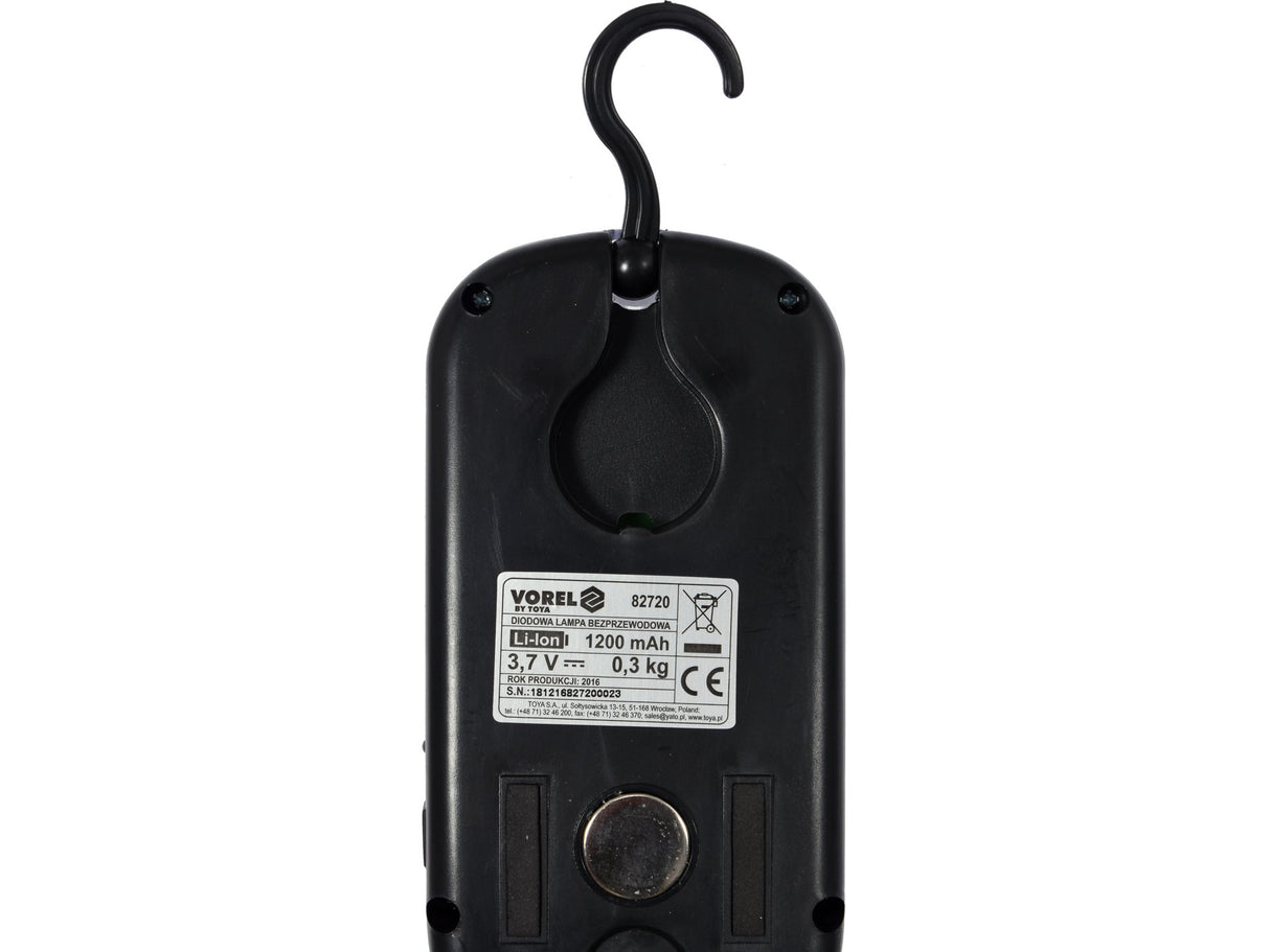 MUNKAHELYI LÁMPA 36 VOREL 82720 LED