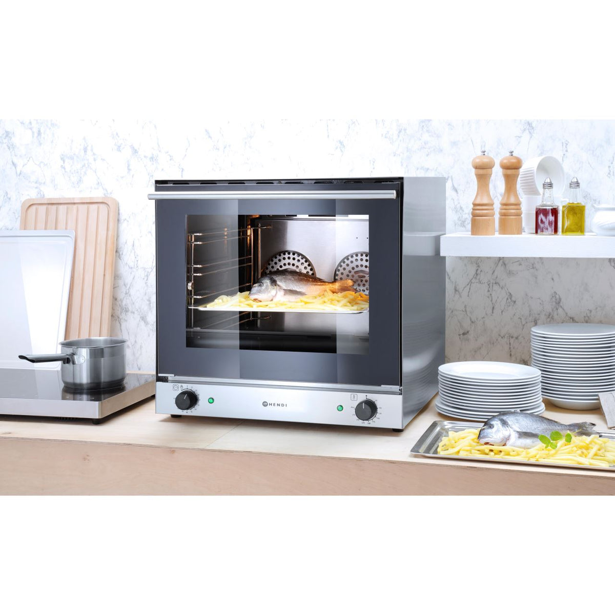 Cuptor convectie Hendi H90, 4 tavi 438x315 mm incluse, 2 elemente incalzire, 2 ventilatoare, termostat reglabil 50-300 gr C, timer 0-120 min, 2670 W,595x624x(H)572mm