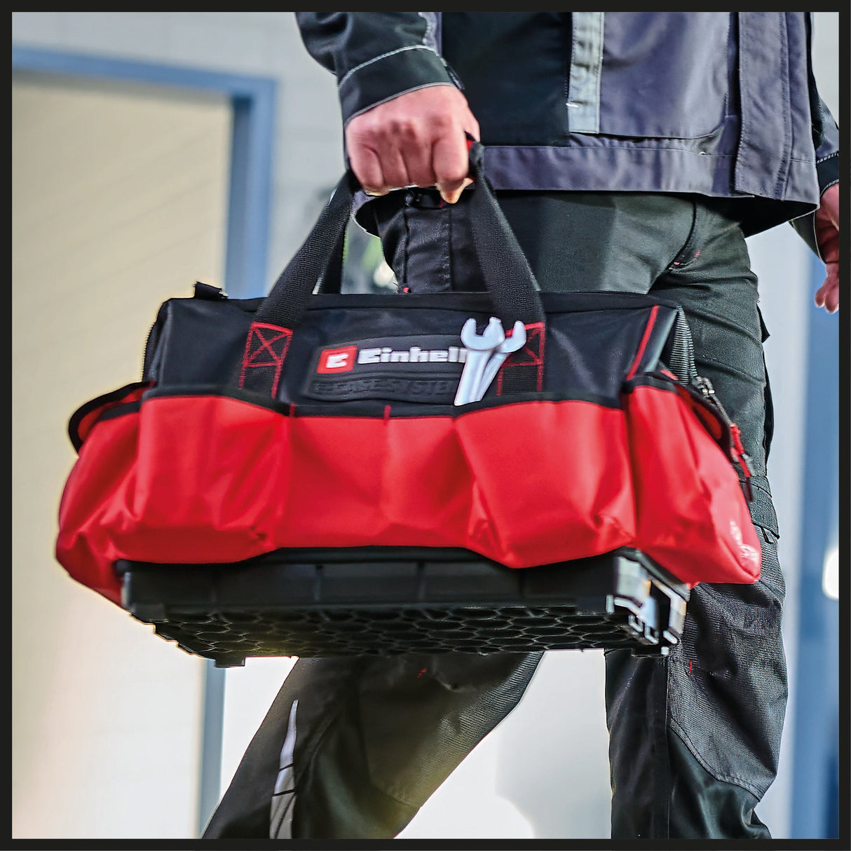 Geanta originala Einhell E - Case, maxim 30 kg, stivuibila, cu inchidere, poate fi combinata cu sistemul Einhell E - Case, depozitare si transport scule si accesorii Einhell - scule electrice si unelte profesionale - BricoMart