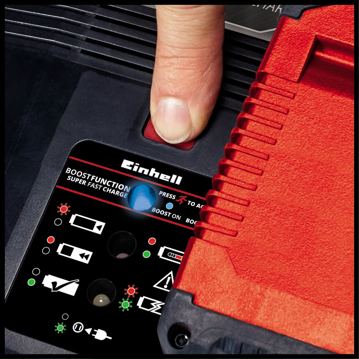 Incarcator original Einhell Power - X - Boostcharger 6 A Power X - Change, Li - Ion, potrivit pentru toate bateriile PXC, mod boost pentru incarcare rapida, afisaj LED de stare Einhell - scule electrice si unelte profesionale - BricoMart