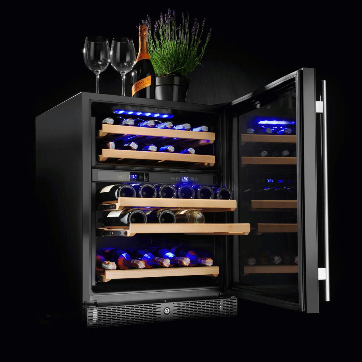 Racitor de vinuri pentru 46 de sticle Barmatic Aurora 133 l, negru
