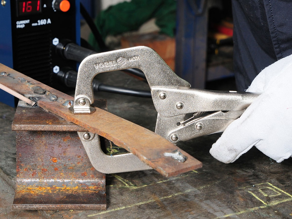 CLESTE DE STRANGERE VOREL 44301 CU CLEMA TIP C