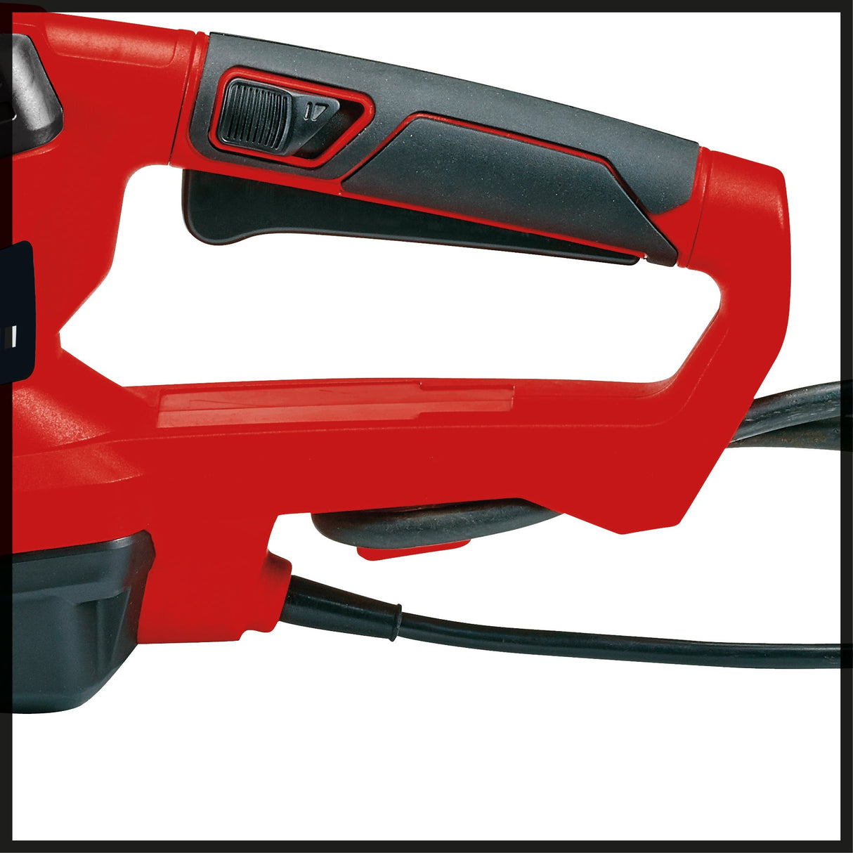 Trimmer electric pentru gard viu Einhell GE - EH 7067 (700 W, lama din otel slefuit cu diamant, taiat cu laser, angrenaj metalic, protectie la impact, inclusiv protectie la taietor Einhell - scule electrice si unelte profesionale - BricoMart
