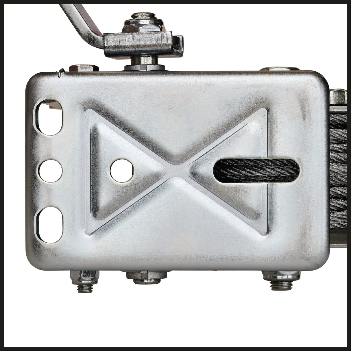 Troliu manual Einhell TC - WI 800, sarcina utila maxima 800 kg, cablu de 20 metri fara rasucire, opritor de revenire, maner moale, inclusiv carlig de siguranta cu zavor de retinere Einhell - scule electrice si unelte profesionale - BricoMart