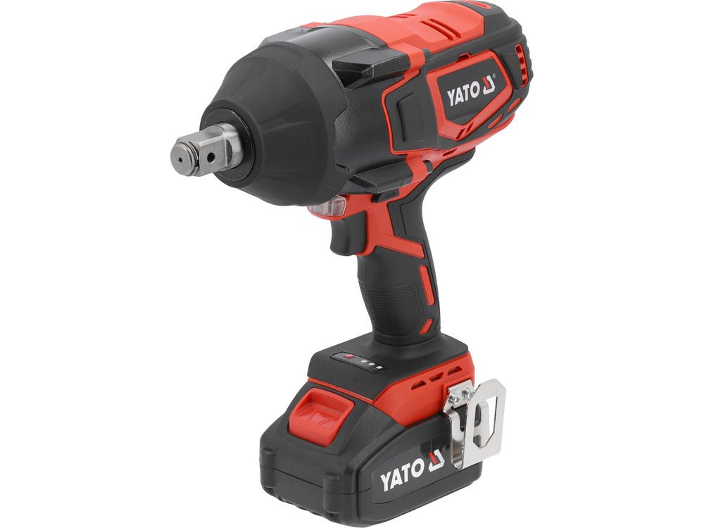 Cheie de impact cu acumulator din gama de scule YATO 18V