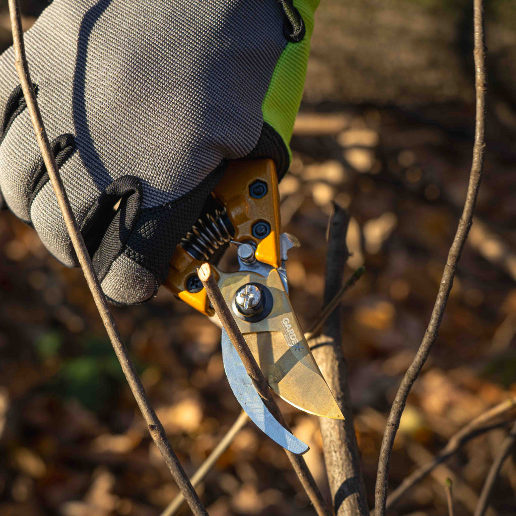 GARDEX Foarfeca de gradina EASY CUT 200 mm cu mânere aluminiu GX Foarfecă de tăiat întărită cu mânere din aluminiu acoperite cu TPR Mecanism cu balamale pentru o tăiere mai ușoară Lamă