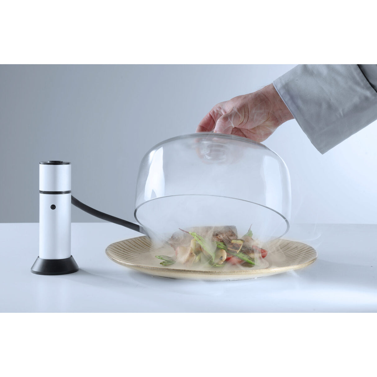 Cloche din sticla cu gaura pentru furtun fum, Hendi, diametru 260x(H)174 mm , poate fi utilizat in combinatie cu infuzorul de fum