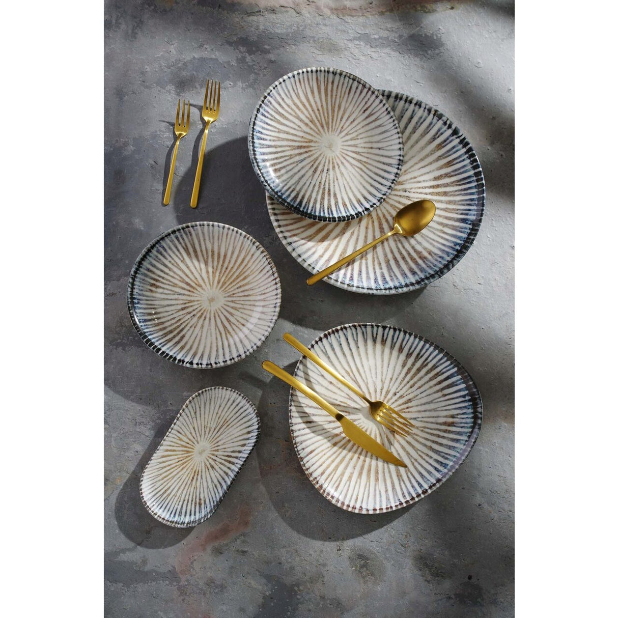 Farfurie Ammonite 300 mm Fine Dine