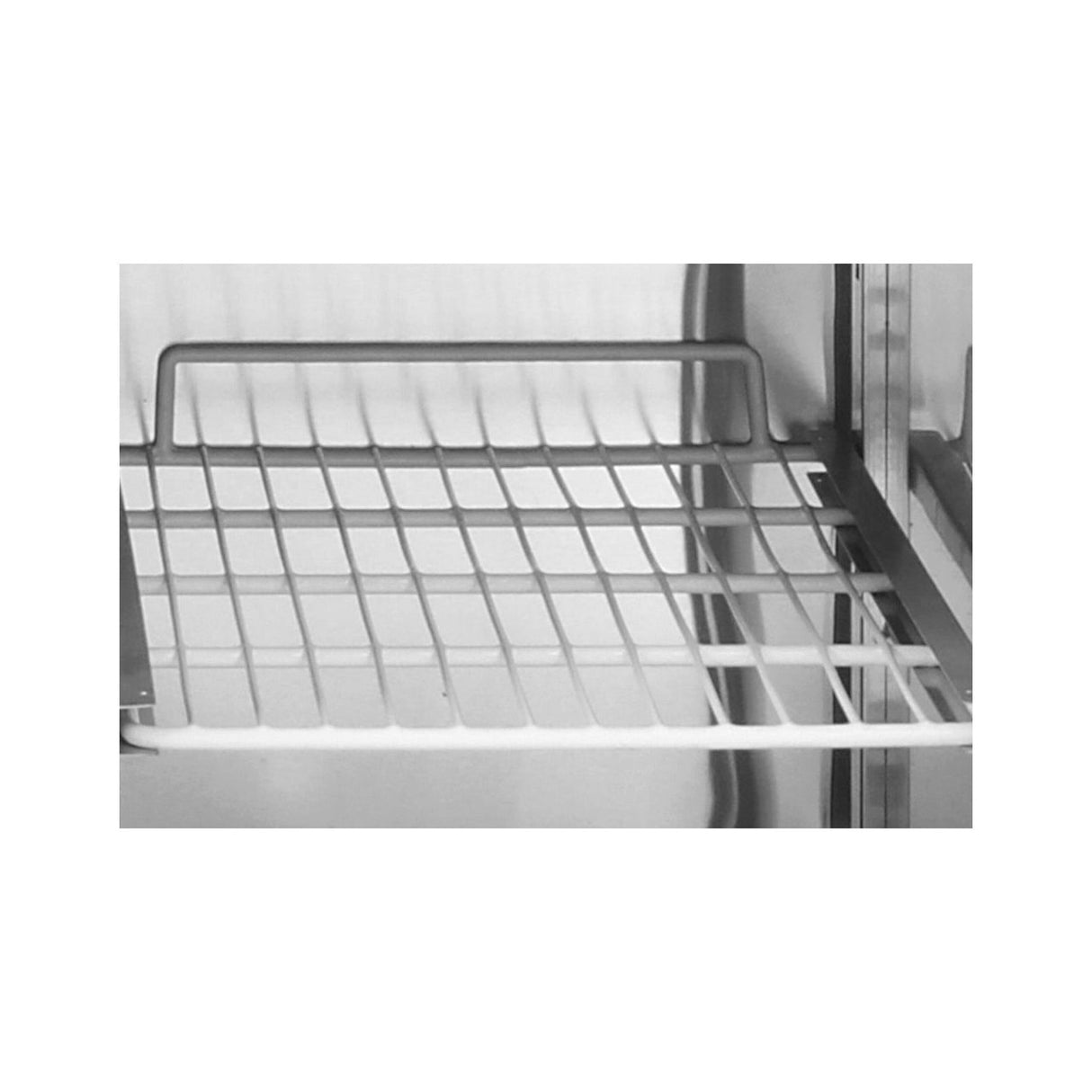 Masa frigorifica rece cu 3 usi, inox, ARKTIC by Hendi Kitchen Line, capacitate camera frig 380 lt, consum mediu/24h 4,5 kw