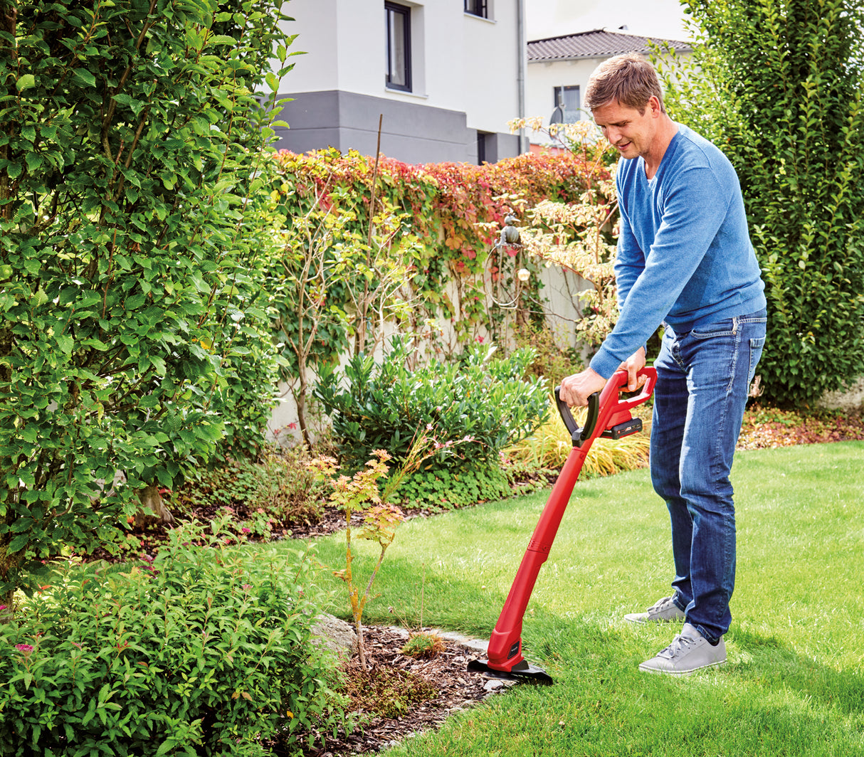 Trimmer de tuns iarba/gazon pe acumulator Einhell GC-CT 18/24 Li P Power X-Change (litiu-ion, 18 V, 8500 rpm, 24 cm, maner suplimentar, carcasa din plastic rezistenta la impact, incl. 20 de lame din plastic, incl. acumulator de 1,5 Ah si incarcator