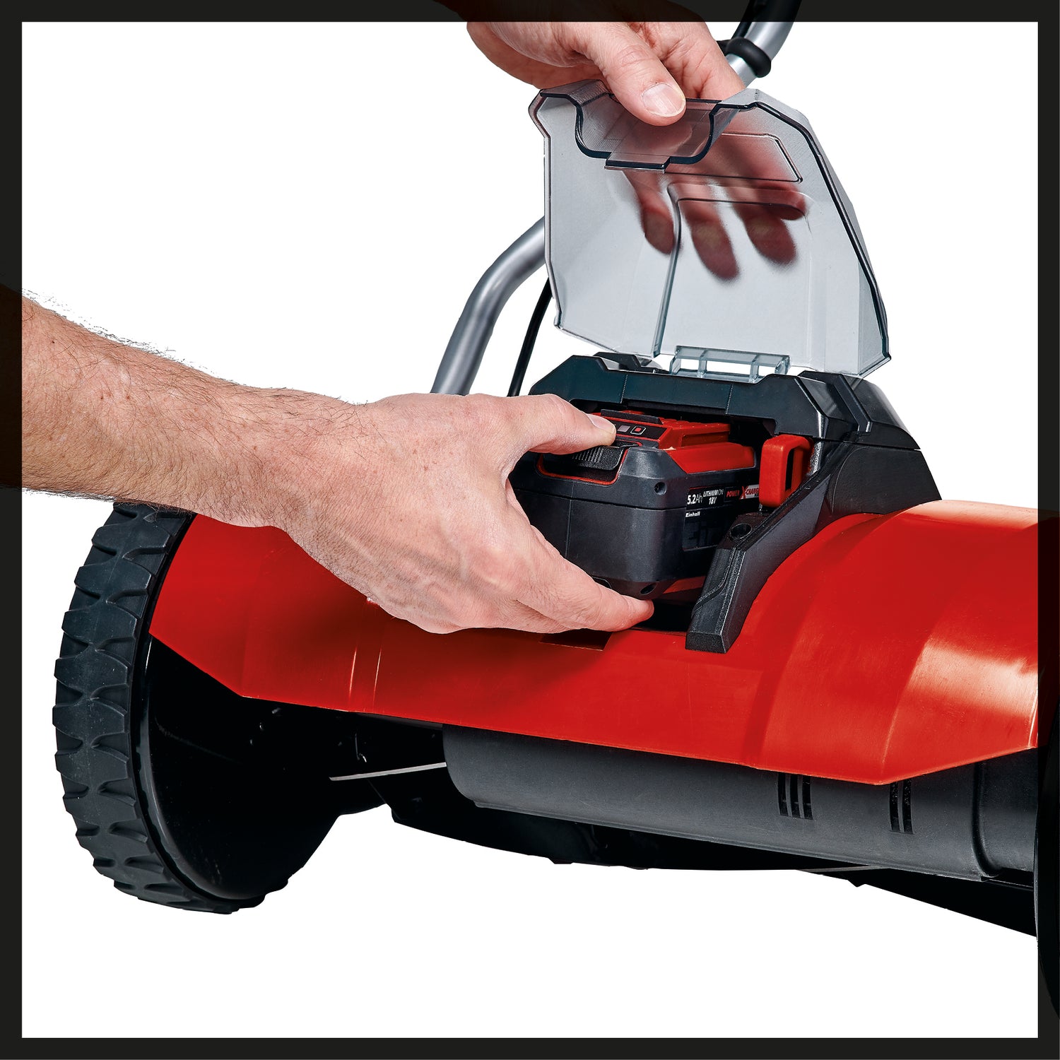 Masina de tuns iarba pe acumulator Einhell GE-HM 18/38 Li - Solo PXC, ax de tuns iarba montat pe rulmenti cu bile, cu 5 lame din otel slefuite cu precizie, livrata fara acumulator sau incarcator