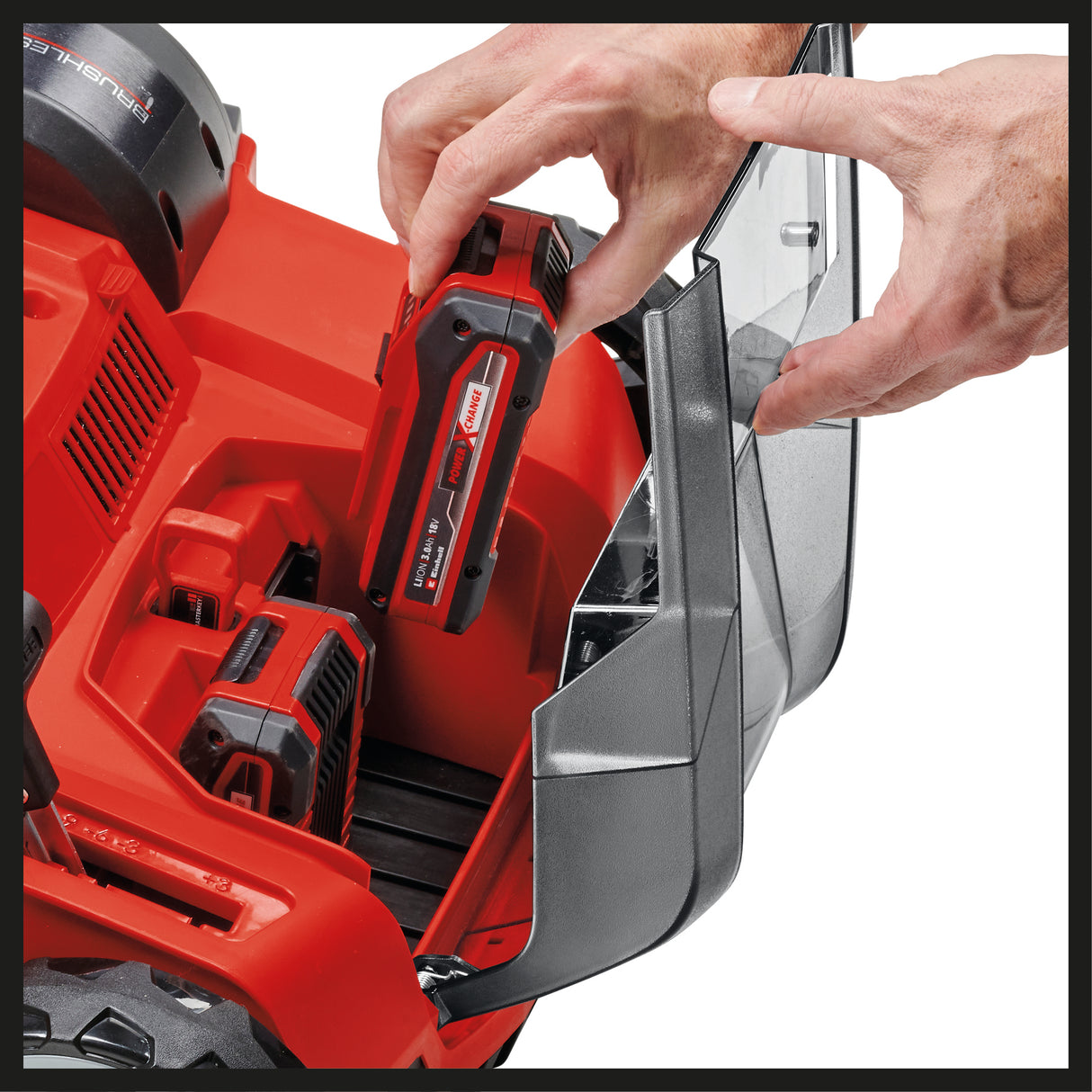 Scarificator/aerator pe acumulator Einhell GE-SC 36/35 Li-Solo Power X-Change (36 V, latime de lucru 35 cm, motor fara perii, rola cu 16 lame, sina de ghidare pliabila, fara acumulator