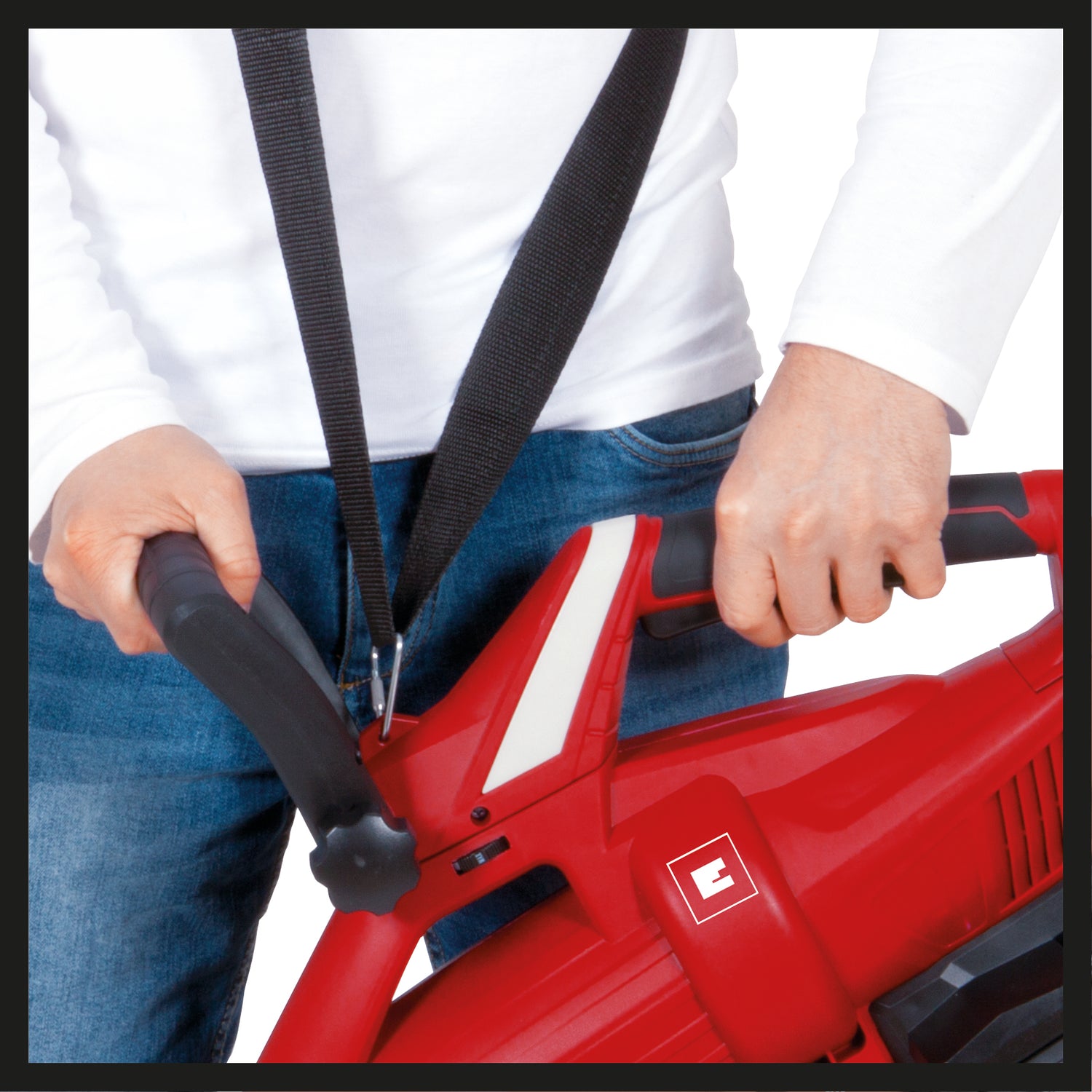 Einhell GE-CL 36 Li E-Solo Power X-Change akkus lombfúvó/porszívó, lítium-ion akkumulátorral, 2 x 18 V-os akkumulátorral, 210 km/h légsebességgel, szénkefe nélküli motorral, 45 literes gyűjtőzsákkal, hordszíjjal, akkumulátor és töltő nélkül