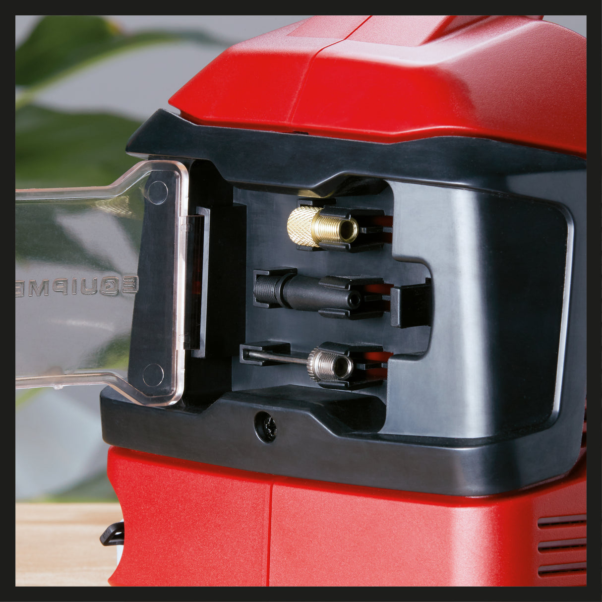 Compresor pe acumulator Einhell PRESSITO Power X-Change, 18 V, max. 11 bar, lungime furtun 31 cm, inclusiv set adaptor 3 piese, fara acumulator