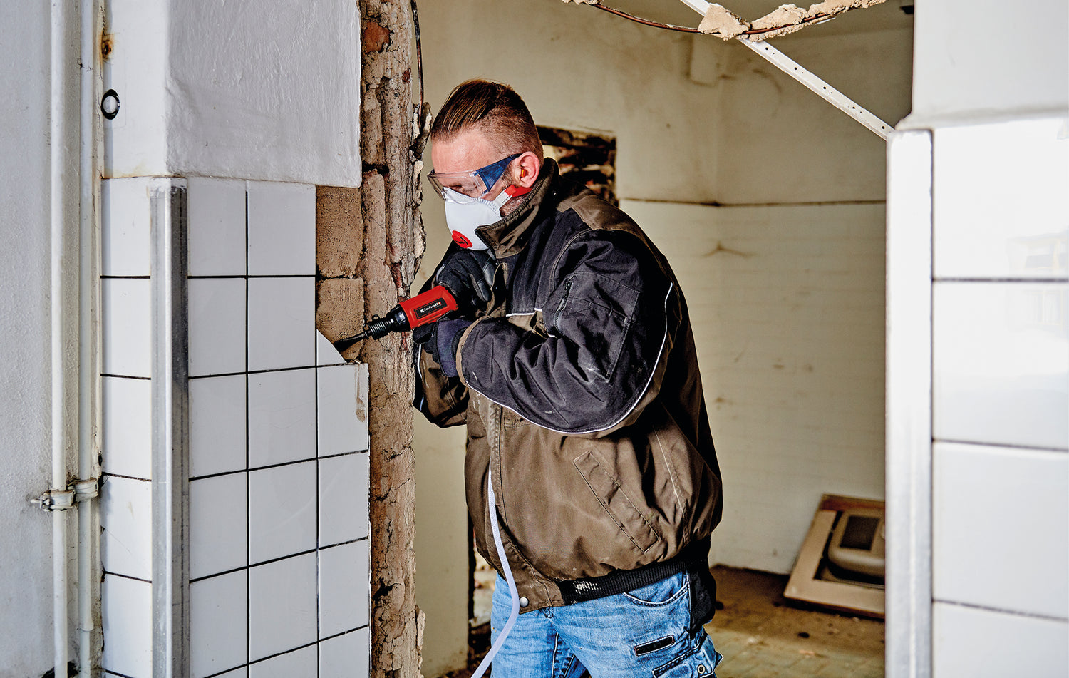 Dalta pneumatica Einhell TC-PC 45, functioneaza pe piatra + metal, incl. set de dalti din 4 parti de 120 mm, sticla mica de ulei (fara ulei, niplu de conectare, arc de tensionare