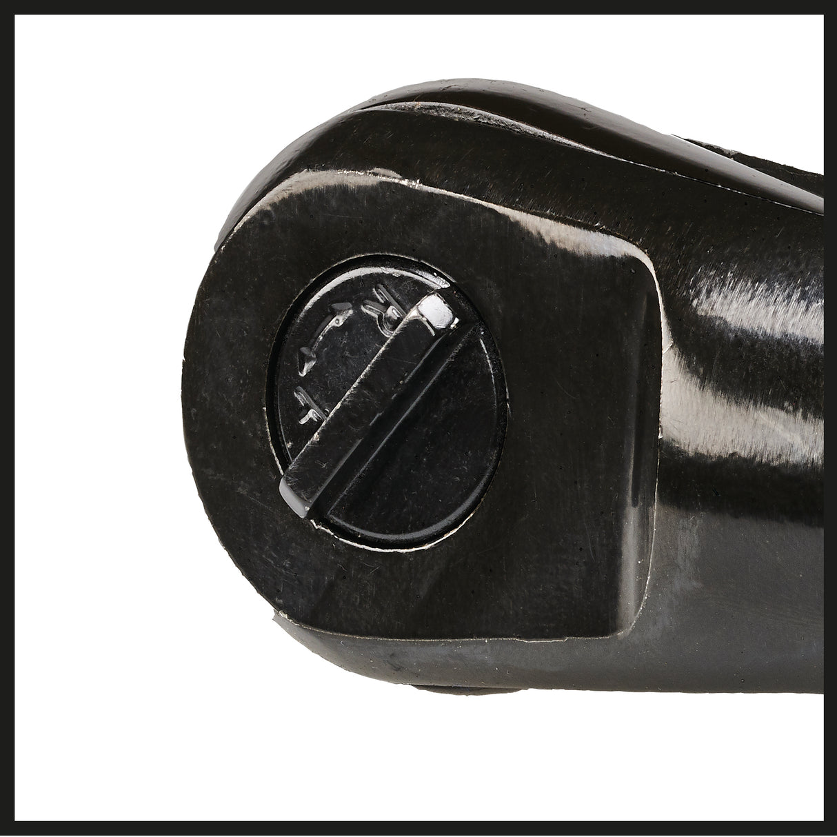Surubelnita pneumatica cu clichet Einhell TC-PR 68, max. 6,3 bar, potrivita pentru fixarea si desfacerea filetelor, incl. 7 chei tubulare, geanta de transport si depozitare, fara ulei