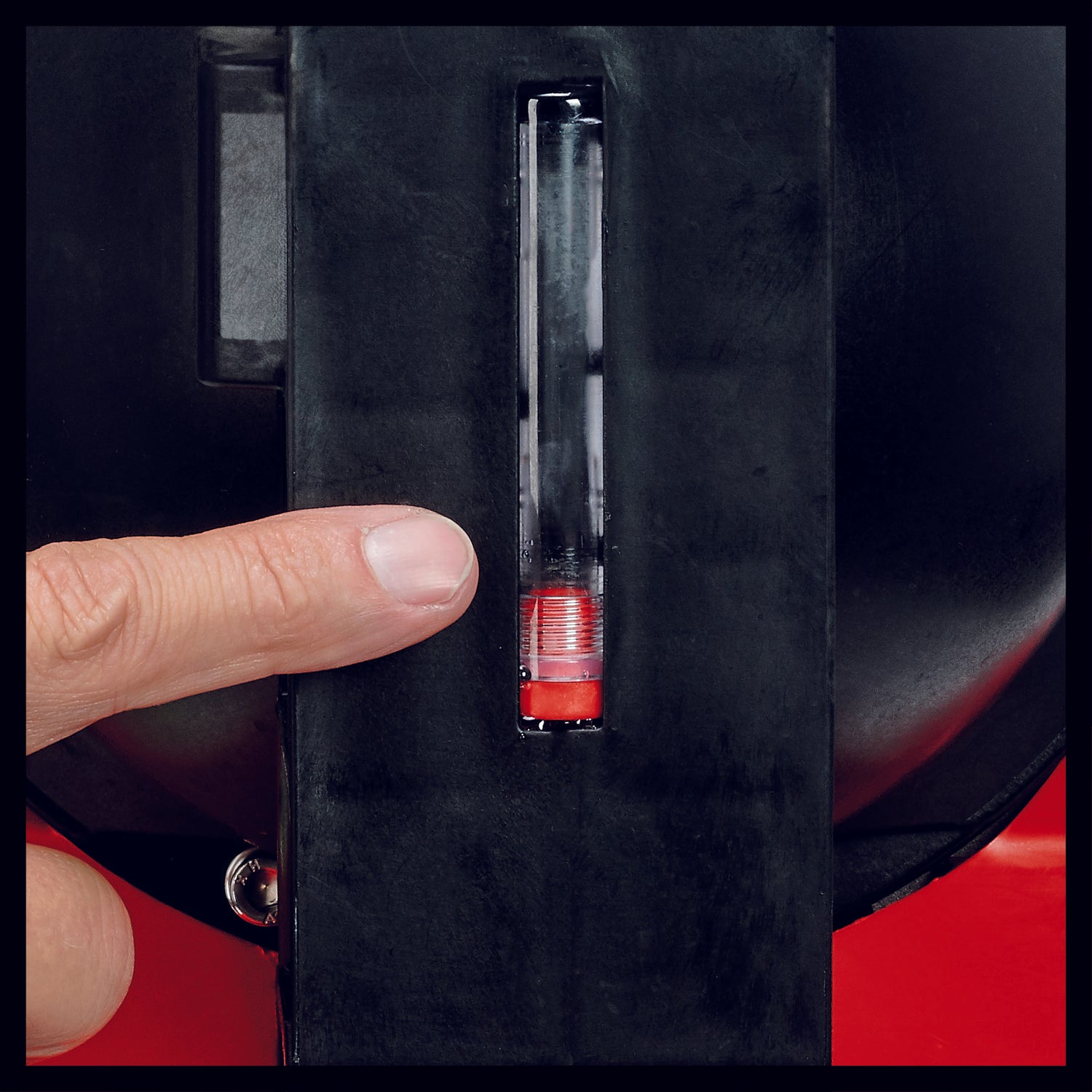 Einhell GE-WW 1145 ECO vízpumpa (1100 W, 20 l-es tartály, víz-/szennyeződés-/szívócső-töltésjelző, fagy-/hővédelem, előszűrő egyirányú szeleppel)