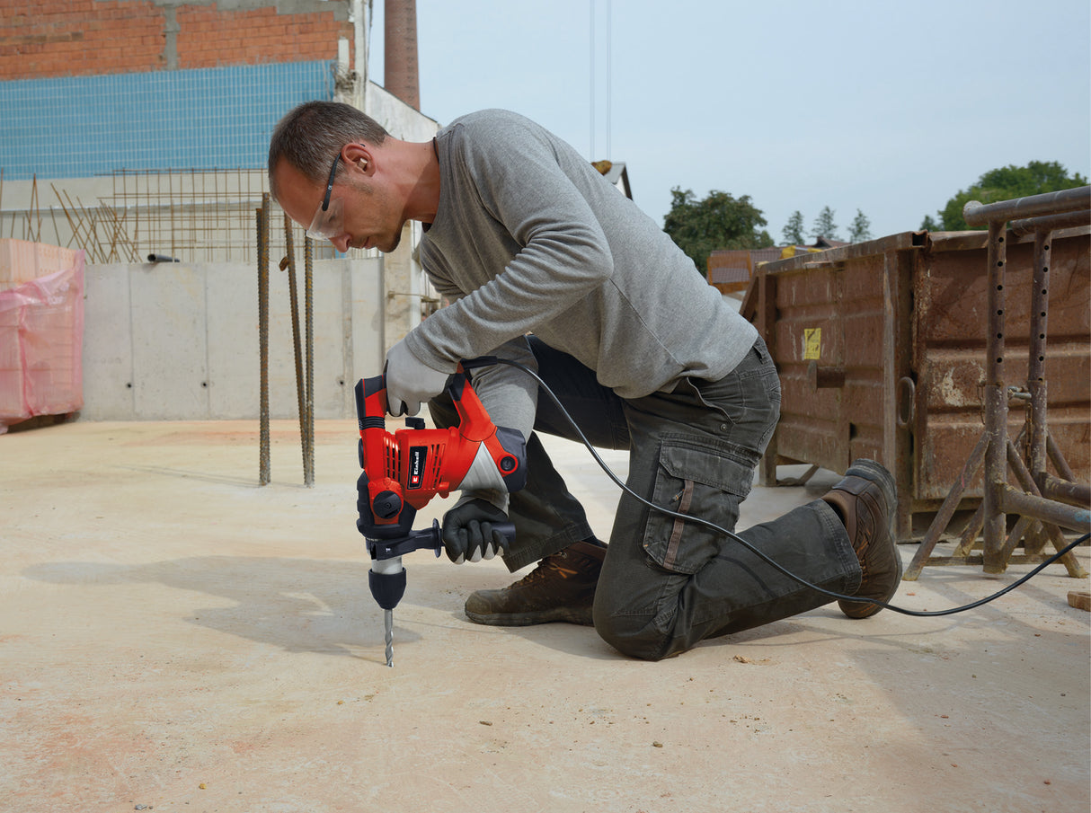 Einhell TC-RH 1600 fúrókalapács, 1600 W, 4 J, fúrás/ütvefúrás/vésés reteszeléssel + anélkül, pneumatikus ütőszerkezet, SDS-plus tokmány, túlterhelés elleni védelem
