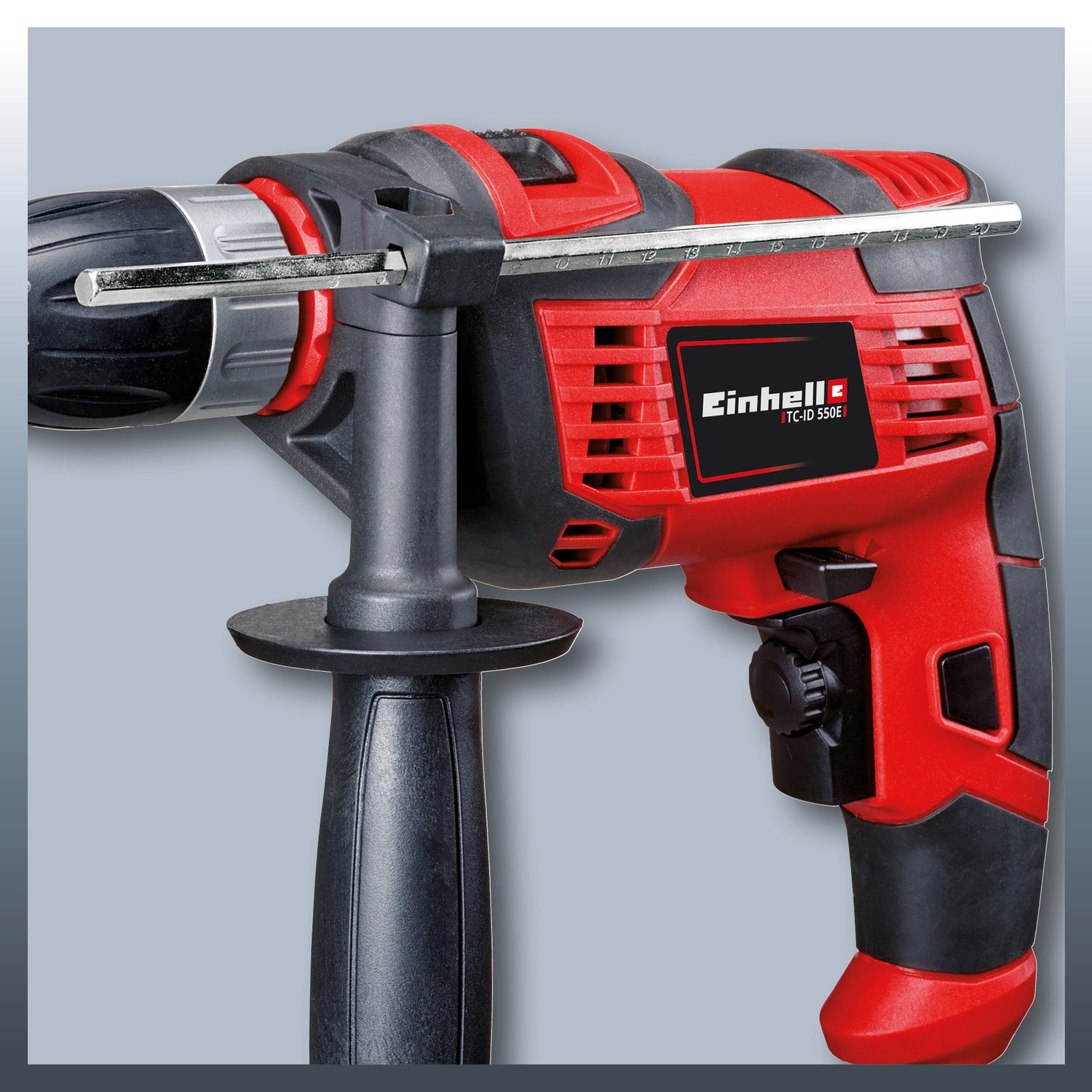 Einhell TC-ID 550 E ütvefúró, 550 W, elektronikus fordulatszám-szabályozás, fordulatszám-előválasztás, mindkét irányú forgás, fém mélységütköző, pótfogantyú