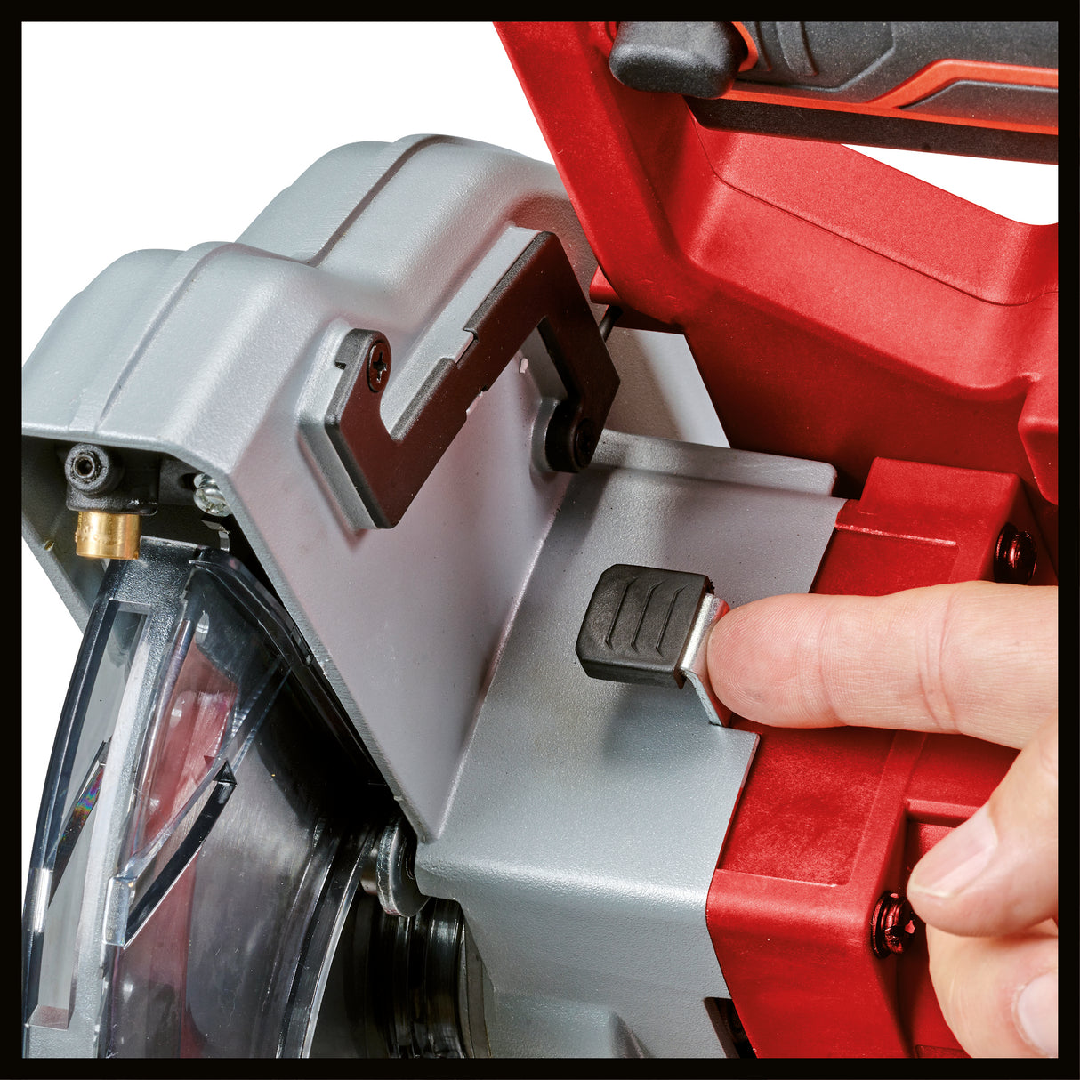 Einhell TC-SM 216 körfűrész vontatással, kereszt- és szögvágással, 1600 W, forgótányér gyorsbeállítással és reteszelő pozíciókkal, lézer, bal+jobb befogás, orsóretesz, keményfém fűrészlappal együtt