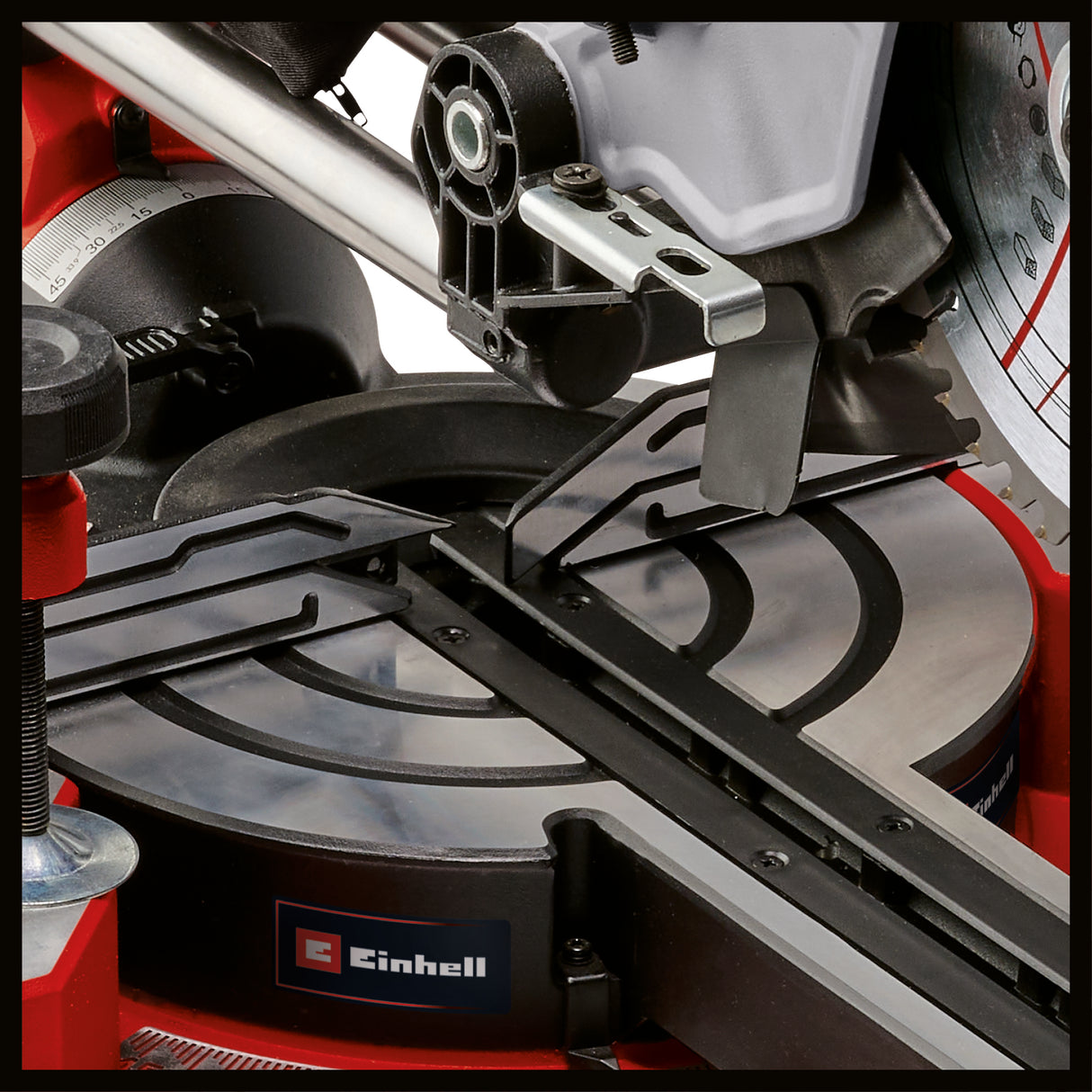 Fierastrau circular Einhell TE-SM 8 L Dual, 1800 W, lama de Fierastrau Ø 216 mm, latime de taiere 305 mm, adancime de taiere 65 mm, laser cu linie de taiere, inclinare a capului Fierastraului pe ambele parti