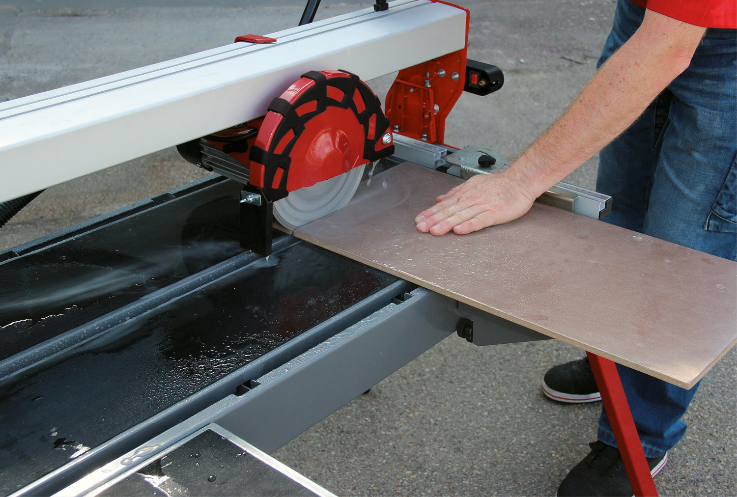 Masina de taiat gresie , faianta Einhell PT-E-BT-22 TE-TC 920 UL , 900 W , taiere la 45° , taiere la 90° , lasser