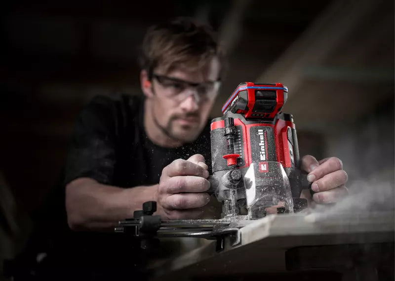 Masina de frezat profesionala fara fir Einhell TP-RO 18/55 Li BL - Solo Power X-Change, 18 V, inaltime cursa 55 mm, motor brushless, incl. ghidaj paralel si unelte, fara baterie sau incarcator - imagine 4