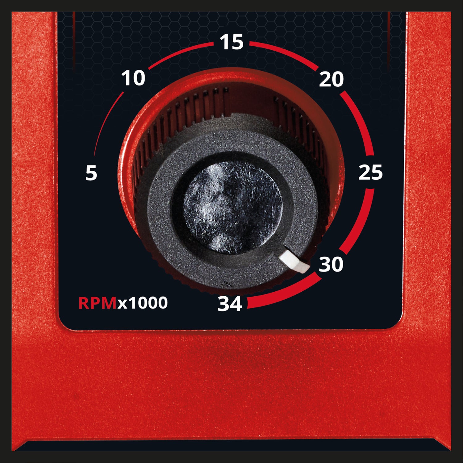 Unealta de slefuit/gravat cu acumulator Einhell TE-MT 18/34 Li Solo face parte din sistemul Power X-Change (18V, ax 92 cm cu varf de gravura, reglare viteza, set accesorii 55 piese, fara acumulator).