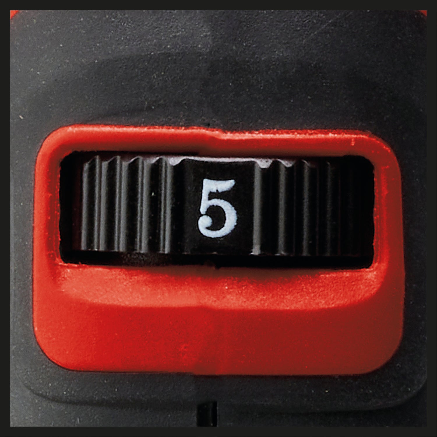 Slefuitor cu banda pe acumulator Einhell TE-BF 18 Li-Solo Power X-Change , 18 V, viteza de pana la 1.700 m/min, 2 brate de slefuit de 9 mm si 13 mm, inclusiv 12 benzi abrazive, fara acumulator