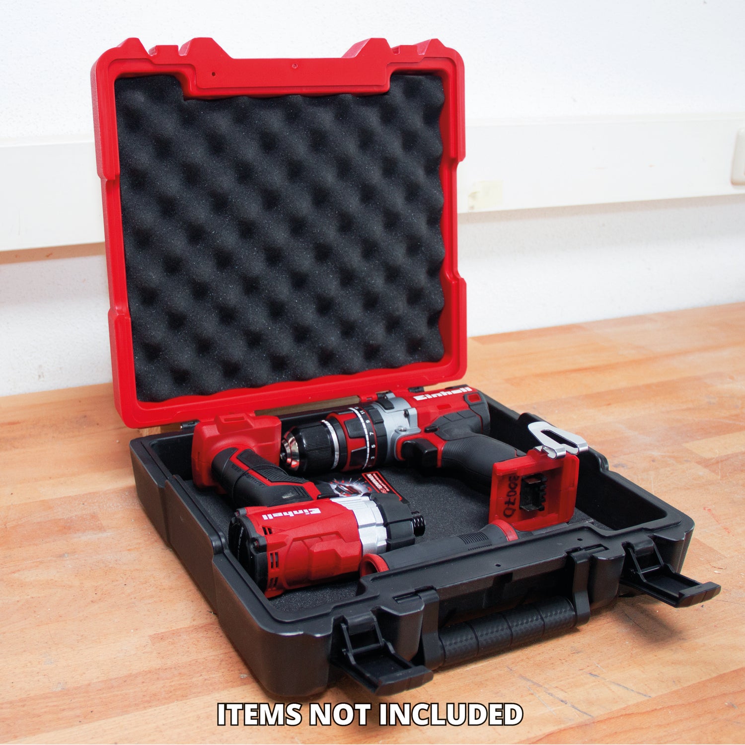 Einhell E-Box S35 táska (puha habszivacs belső bélés a karcmentes szállításért, cseppálló kialakítás, maximális teherbírás akár 12 kg)