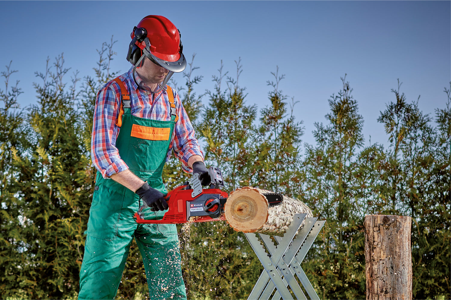 Drujba electrica / Fierastrau cu lant pe acumulator Einhell FORTEXXA 18/30 Power X-Change, Li-Ion, 18V, motor fara perii, lama de 30 cm, max. 4.300 min-1, fara acumulator si incarcator