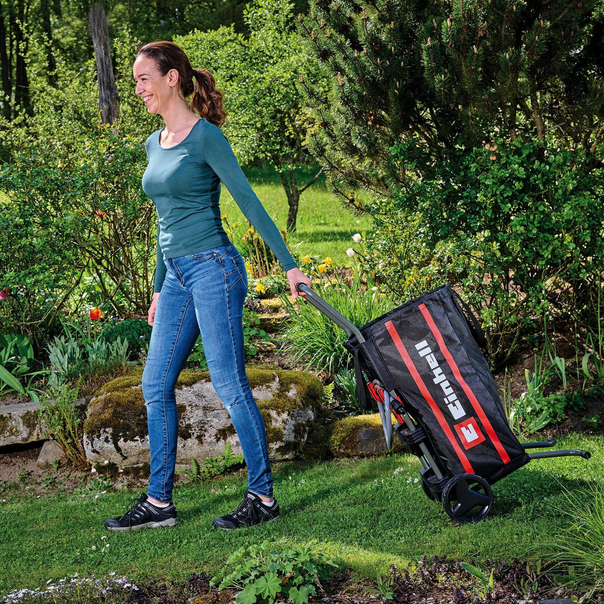 Carucior original Einhell pentru furtun si transport (accesorii pentru rola de furtun fara cablu GE - HR 18/30 Li si GE - HR 18/30 WH Li, incl. sac pentru deseuri de gradina, tarus pentru sol) Einhell - scule electrice si unelte profesionale - BricoMart