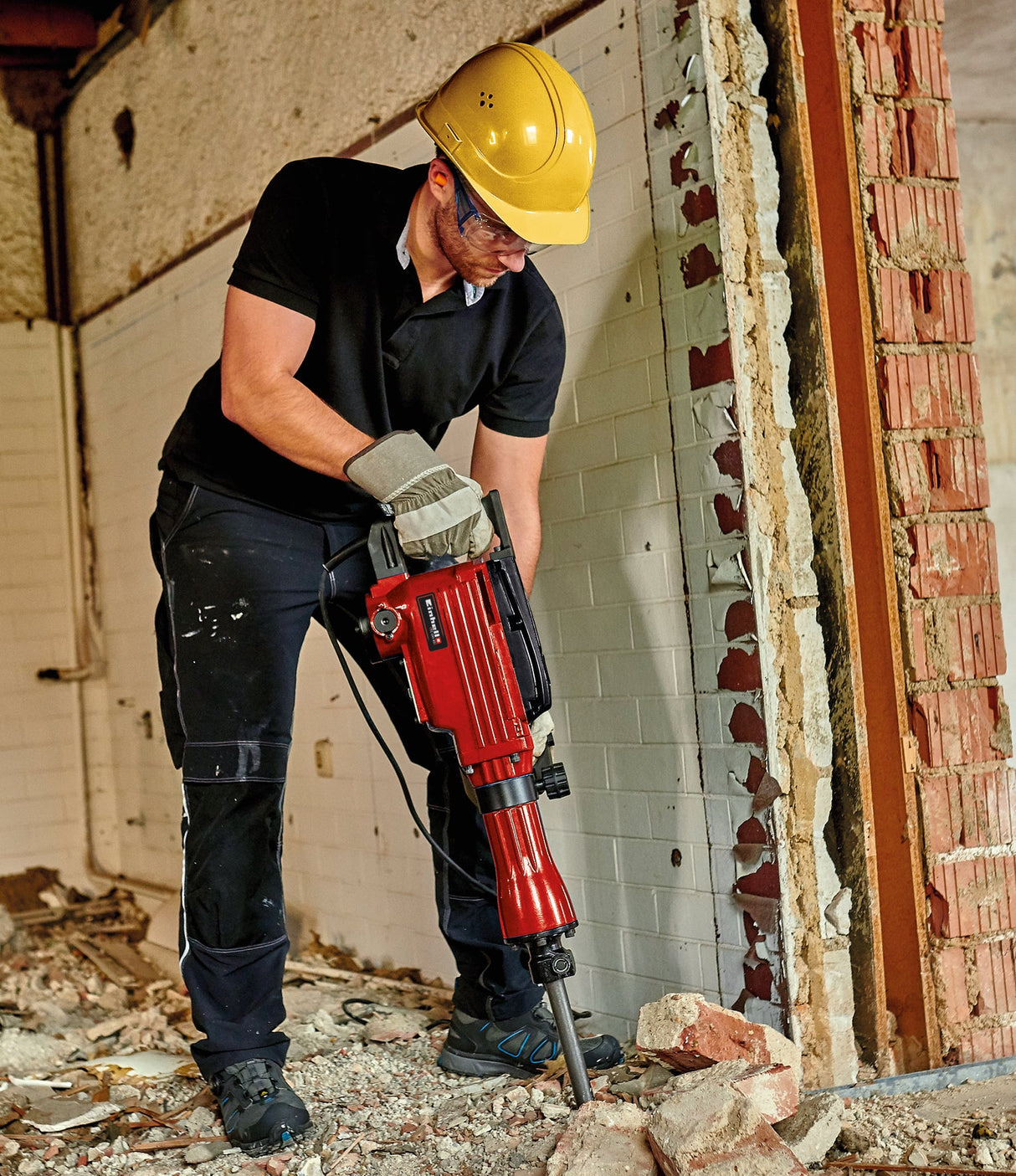 Ciocan demolator Einhell TC - DH 43 (1.600 W, 43 J, o singura cursa, adaptor robust pentru scule SDS - hex, maner suplimentar reglabil la 180°, incl. dalti ascutite si plate, geanta Einhell - scule electrice si unelte profesionale - BricoMart
