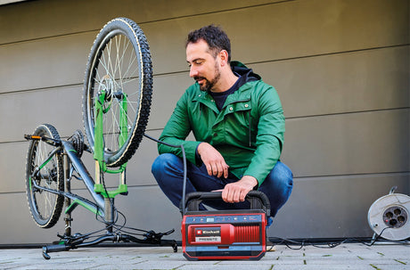 Compresor hibrid Einhell PRESSITO 18/25 Hybrid Power X - Change, 18 V, functionare cu cablu de alimentare sau acumulator, max. 11 bar, incl. 4 buc. set adaptor si 2 furtunuri, fara acumulator Einhell - scule electrice si unelte profesionale - BricoMart