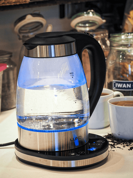 FIERBATOR, CANA DE STICLA, 1,8L, CONTROLUL TEMPERATURII Lund 68174 - Ceainice electrice, 2200W, 240V, 75cm Lund - scule electrice si unelte profesionale - BricoMart