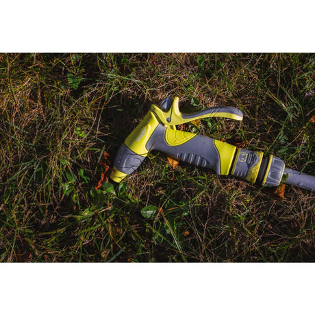 GARDEX Pistol de stropit CULTURE JET GX Pistolul de pulverizare Gardex este ideal pentru curățare și udare Componentele moi de pe duză oferă protecție împotriva Gardex - scule electrice si unelte profesionale - BricoMart