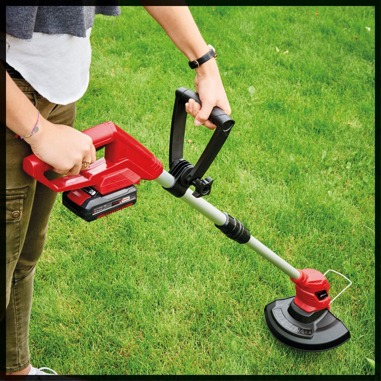 Masina de tuns iarba pe acumulator Einhell GC - CT 18/24 Li Power X - Change (18 V, protectie pentru flori, maner telescopic lung reglabil infinit, 20 de lame din plastic, acumulator de 2,0 Ah si incarcator Einhell - scule electrice si unelte profesionale - BricoMart