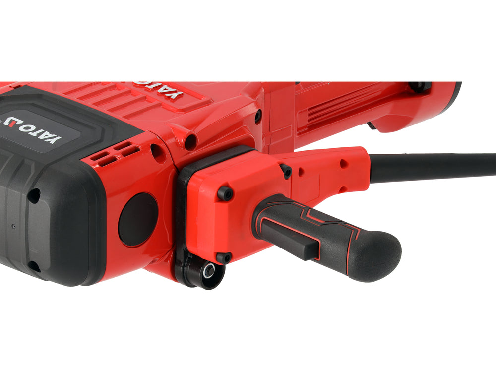 Ciocan demolator Yato YT-82005 98J 2000W (hexagonal 28 mm) cu două mâini ,  108 dB , 1500 de lovituri/min , sistem anti-vibrații