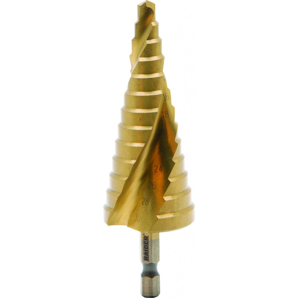 RAIDER Burghiu conic in trepte HEX 1/4 HSS + TIN ø6 - 30mm HEX 1/4 "Coada prindere Frecare redusa si uzura minima Viteza de gaurire cu 40% mai mare Varf cu autocentrare Raider - scule electrice si unelte profesionale - BricoMart