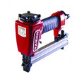 RAIDER Capsator pneumatic RD - AS04 capse 10 - 20x10x1.2mm Construit din aliaj de aluminiu calitativ Silentios Dimensiune compacta Raider - scule electrice si unelte profesionale - BricoMart