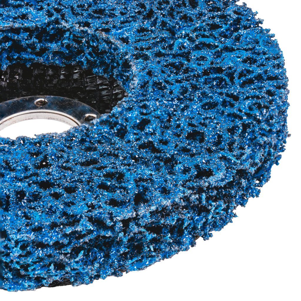 RAIDER Disc curatare vopsea Blue 125x22.2x14mm RD Cu un diametru de 125 mm.discul este potrivit pentru majoritatea polizoarelor unghiulare Grosimea discului de 14 mm: suf Raider - scule electrice si unelte profesionale - BricoMart